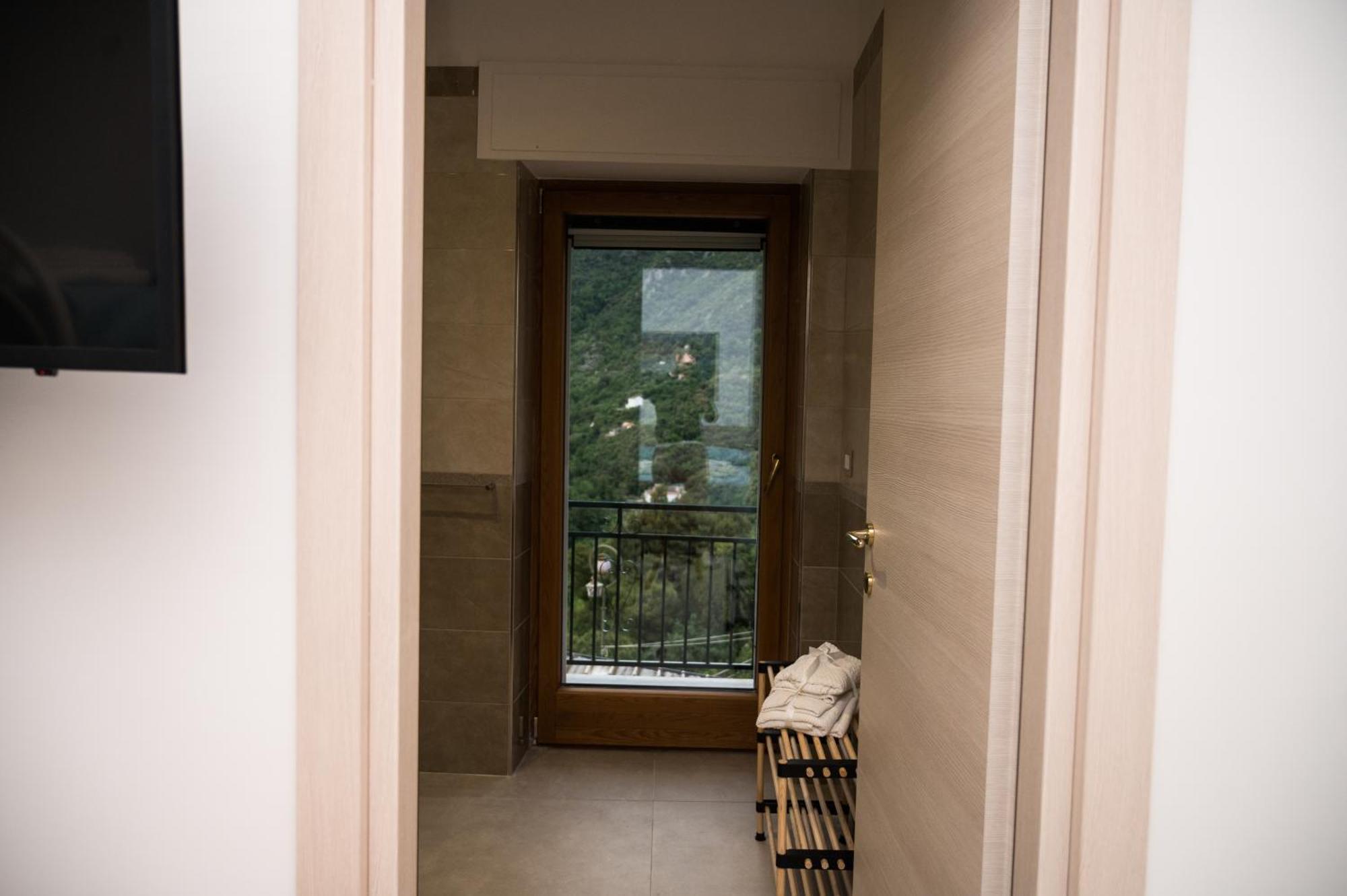 Beb I Due Fratelli Bed & Breakfast Vietri Bagian luar foto